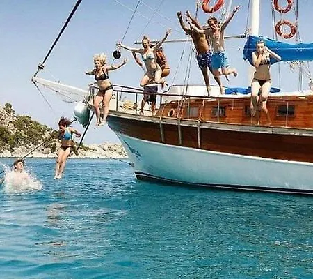 Luxeriose 1br! Netflix & Kuche - 5 Min Vom Strand Daire Kuşadası
